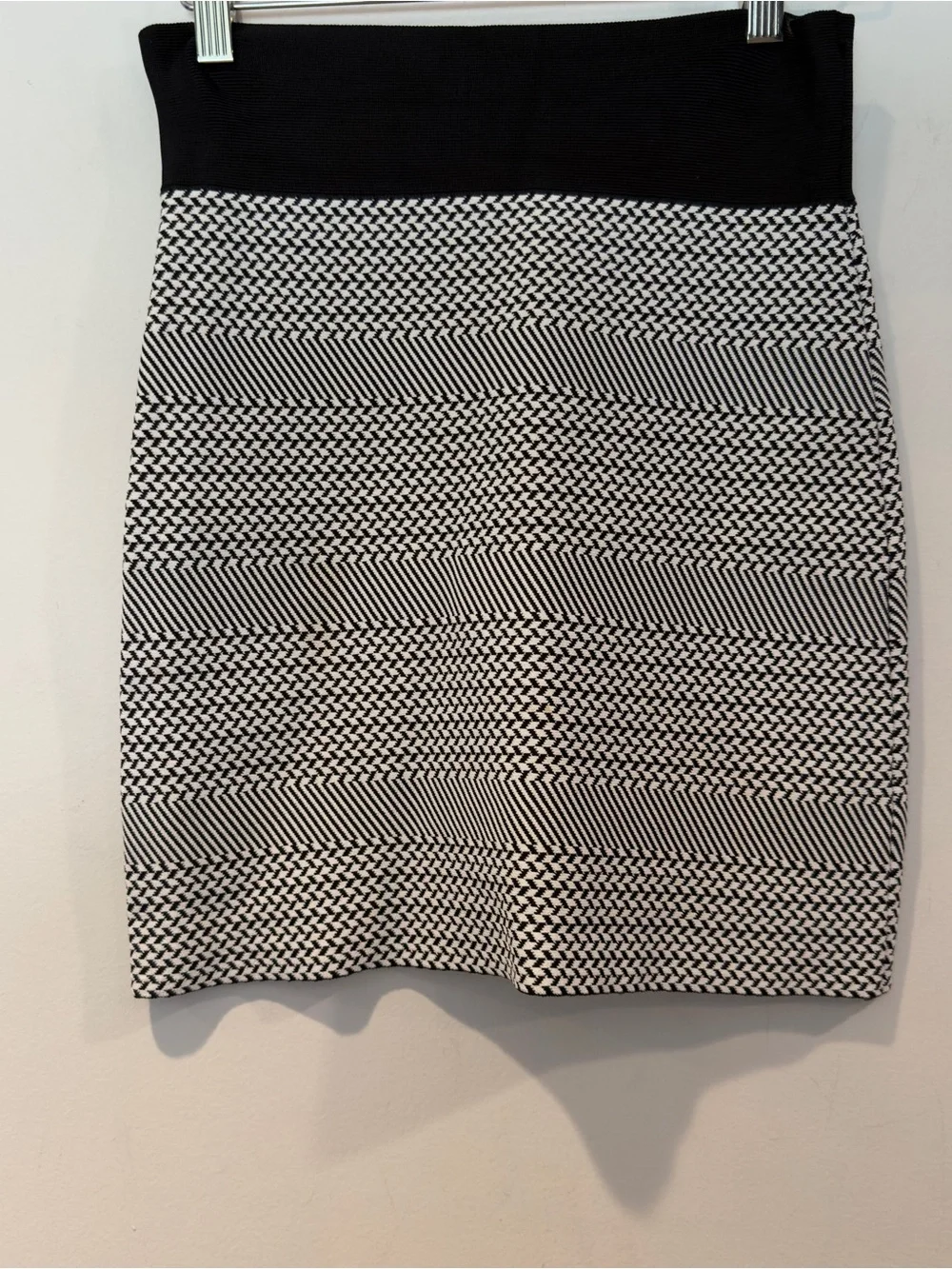 BCBG MaxAzria Women's High-Waist Black & Gray Knit Pencil Skirt